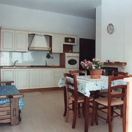 Casale Le Residenze 아파트 *